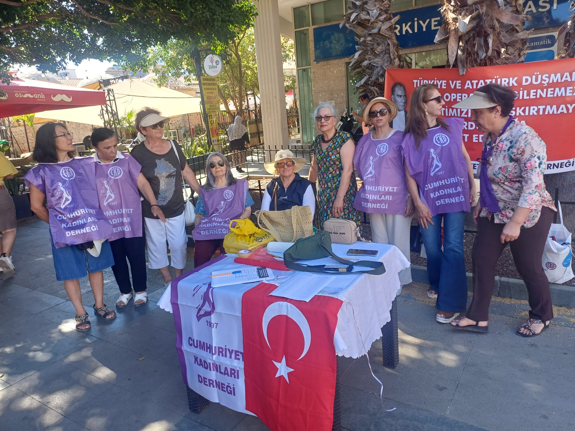 CKD den protesto