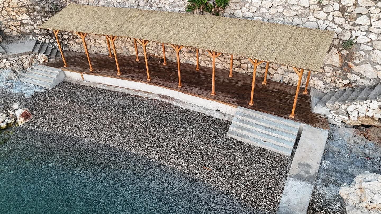 Finike Kadınlar Plajı Yenilendi
