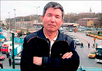 Basın Özgürlüğünün Sesi Susturuldu: Karakalpakistanlı Gazeteci Solijon Abdurakhmanov Almanya’da Hayatını Kaybetti