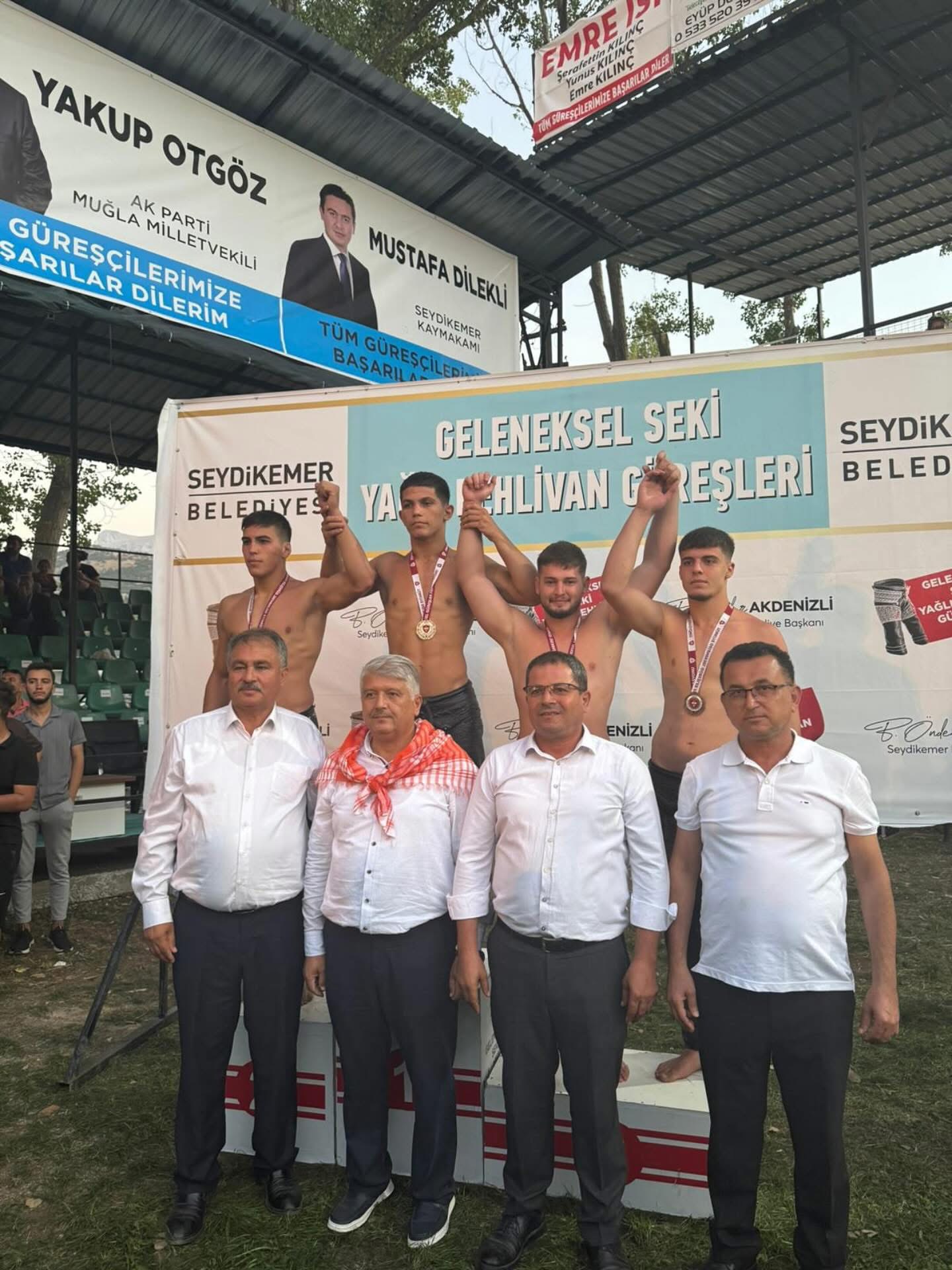 Finike’nin Gururu Buğra Erten, Seki Güreşleri’nde Yine Kürsüde!