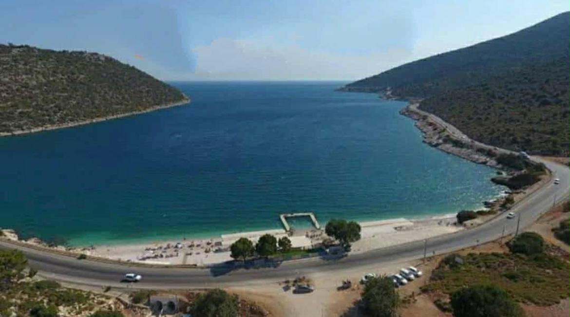 Finike Gökliman Plajı'nda "Tuvalet Atıkları Boşaltılıyor" İddiası Halk Arasında Tedirginlik Yarattı