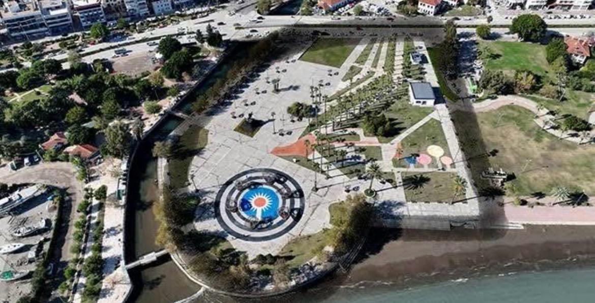 Finike'nin 40 Milyonluk Meydanı Tartışma Konusu… Kalite mi, Yüksek Maliyet mi?