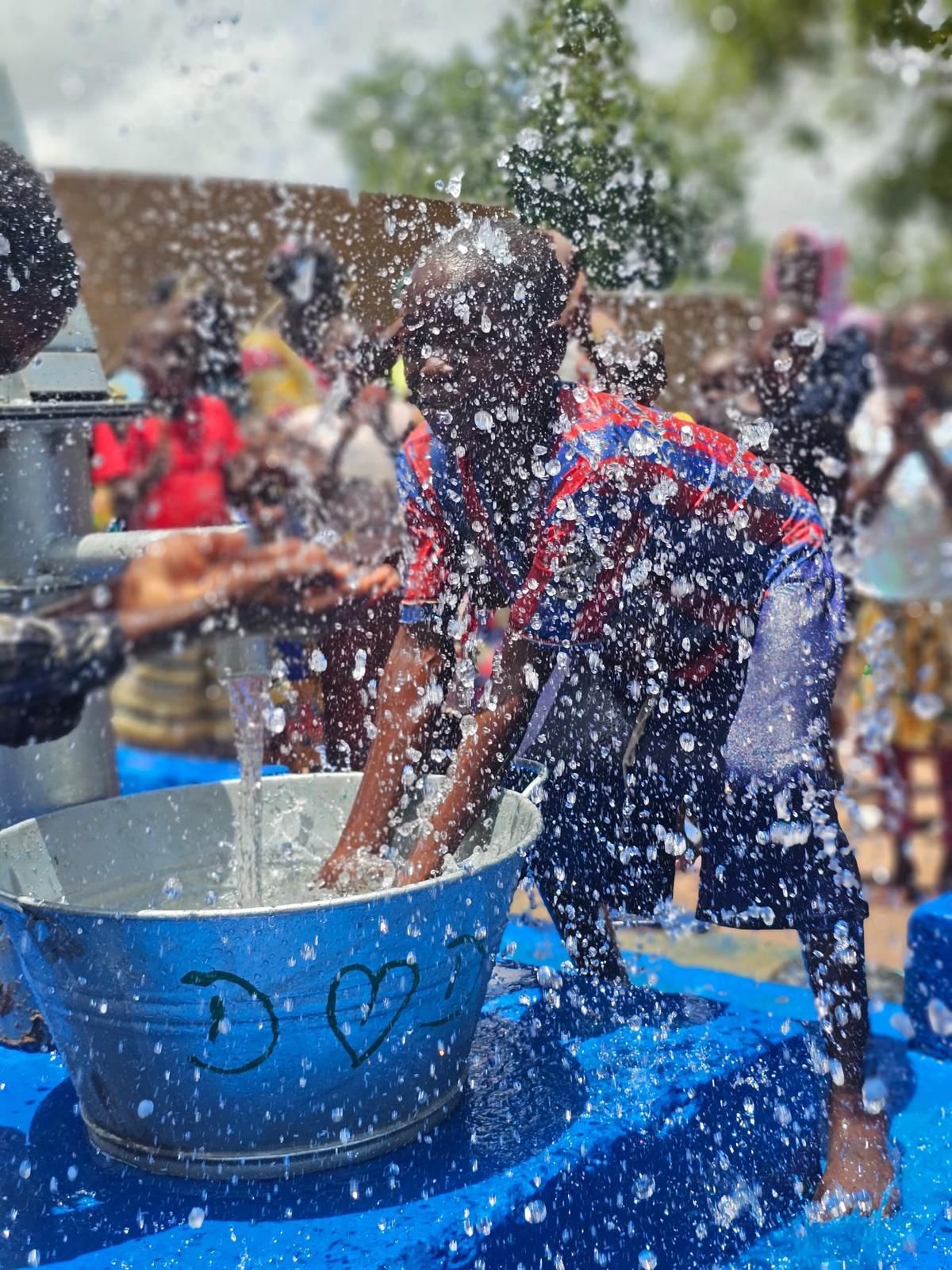 ORTAHİSAR7TRABZON BELEDİYESİ AFRİKA'DA SU KUYUSU AÇTI