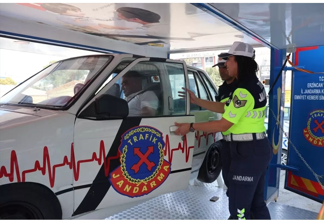 Iğdır'da Emniyet Kemeri'nin Önemi Simulasyon ile anlatıldı