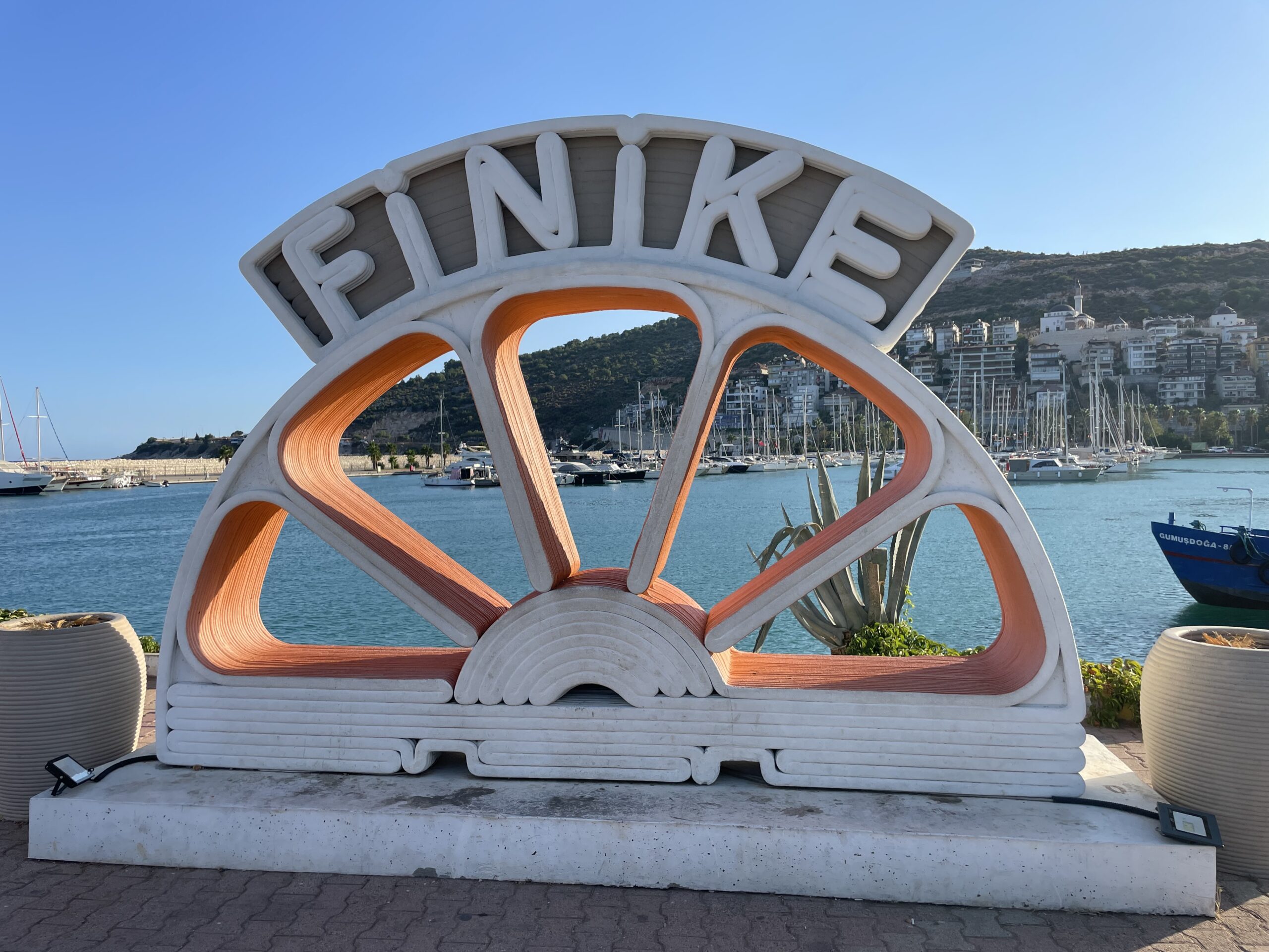 Finike'nin Güzelliğine Gölge Düşüren Görüntüler