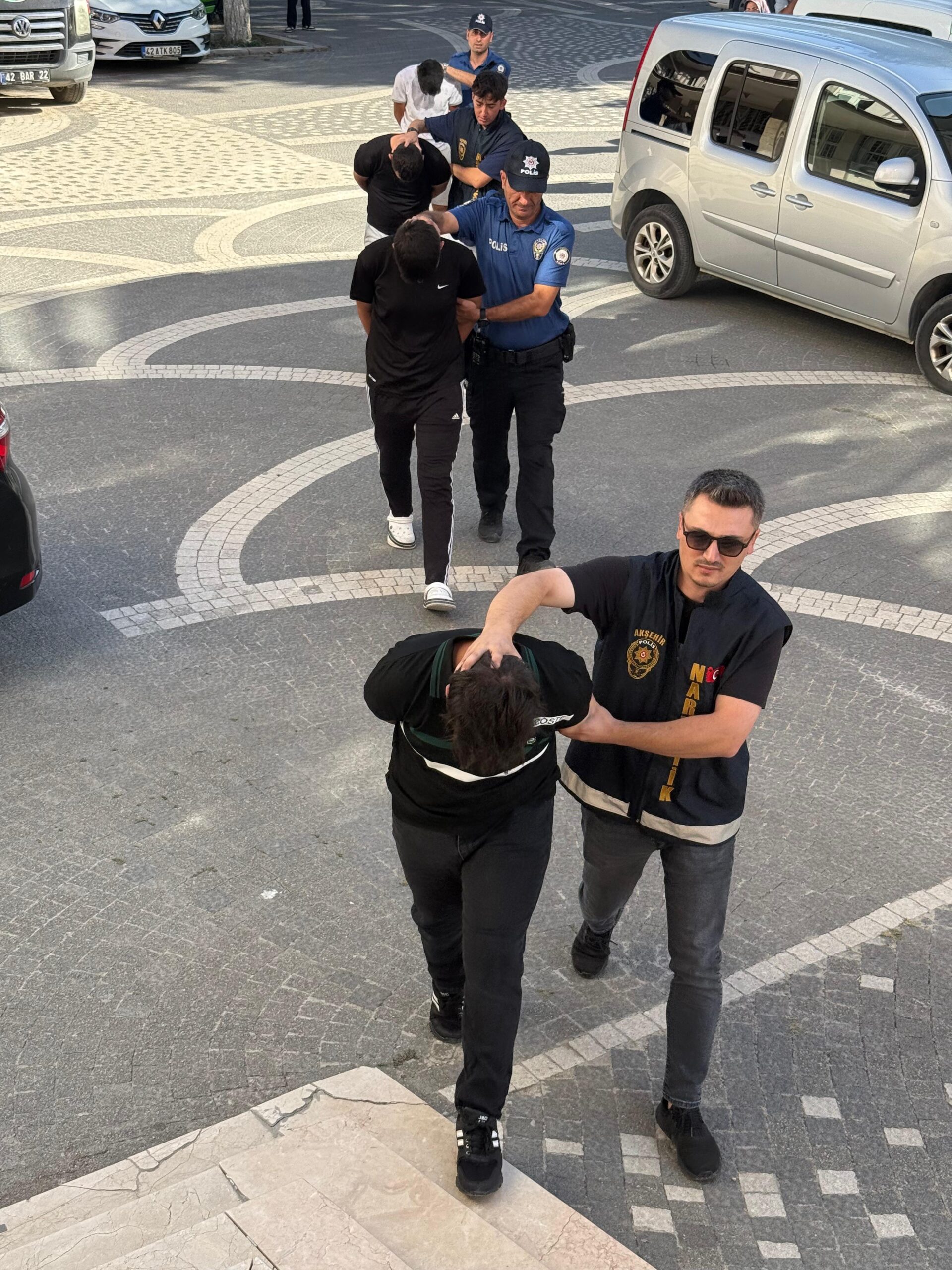 Akşehir’de Uyuşturucu Operasyonu: 3 Tutuklama