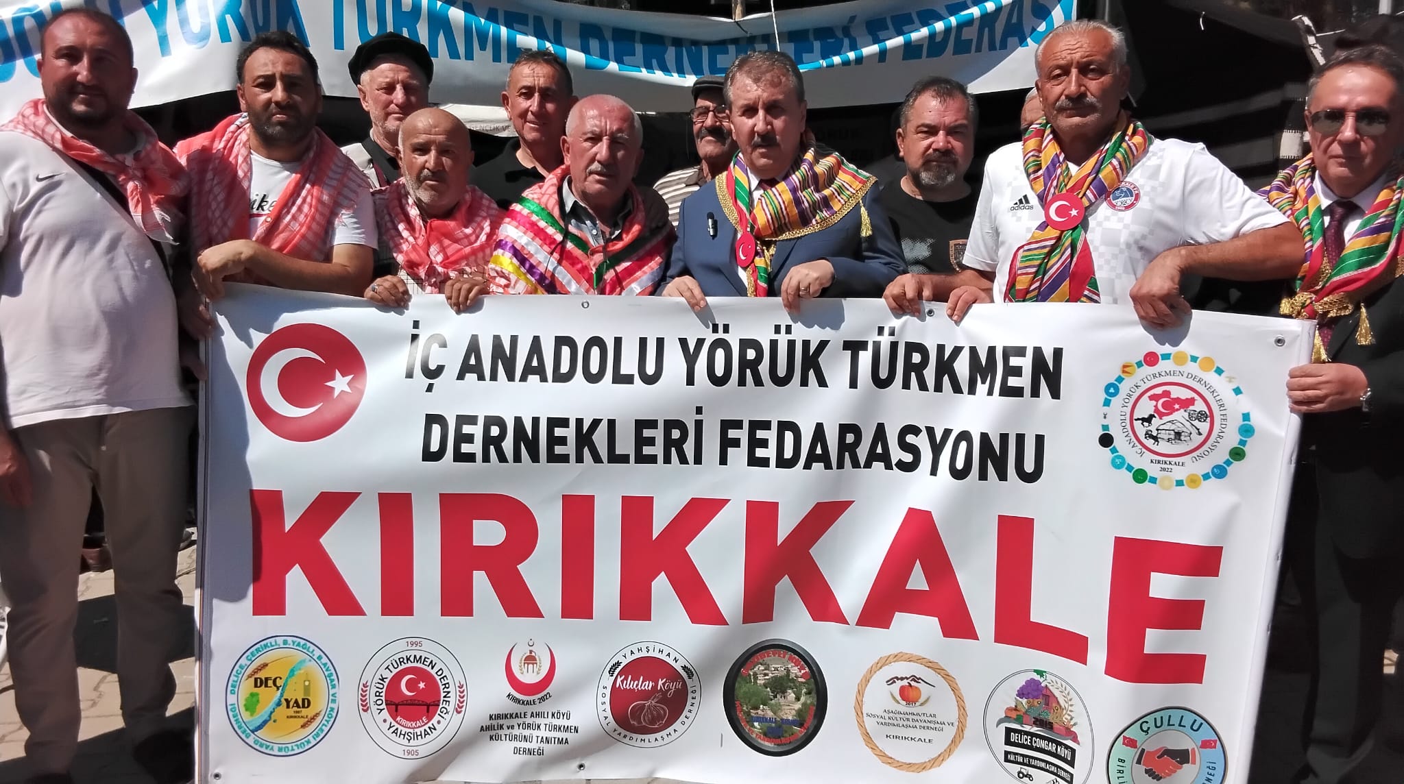 ÜLKE GENELİ 71 İLDE 71 PLAKA YÖRÜK ŞENLİĞİNE DAMGA VURDU.KADİR HIDIR