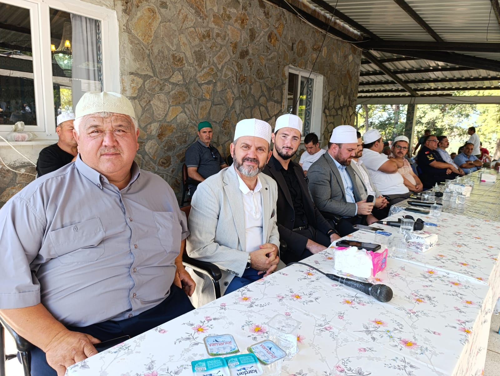 DÜNYA BİRİNCİLERİ KIRKAĞAÇ ALİ FAKI MAHALLESİNDE KURAN ZİYAFETİ SUNDU